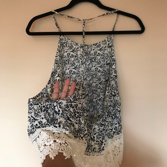 Backless Top - Picture 5 of 5